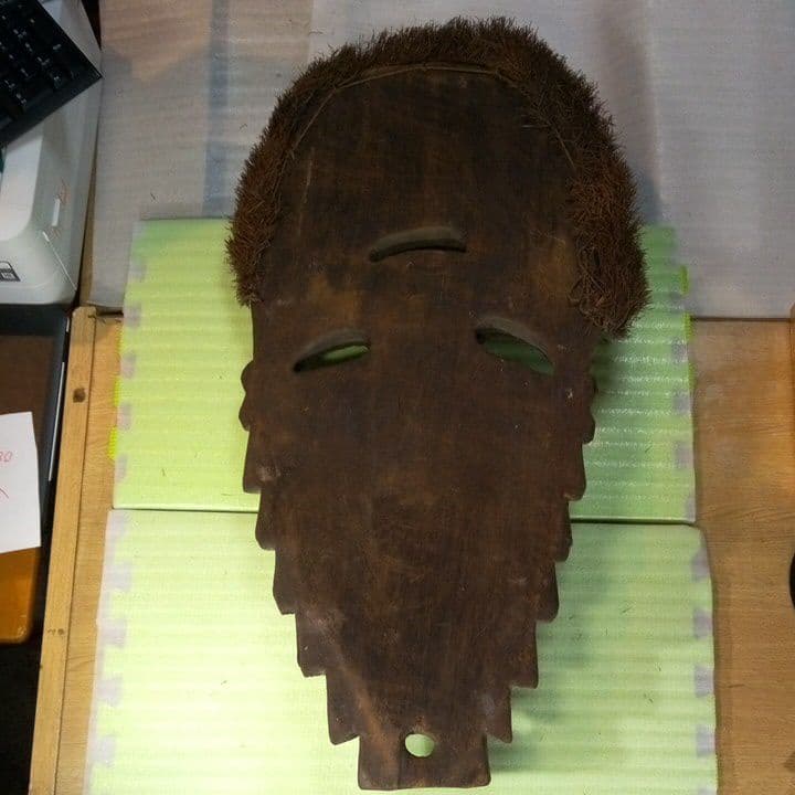 パプアニューギニア お面 マスク 木製 木彫り 壁掛け 置物 インテリア