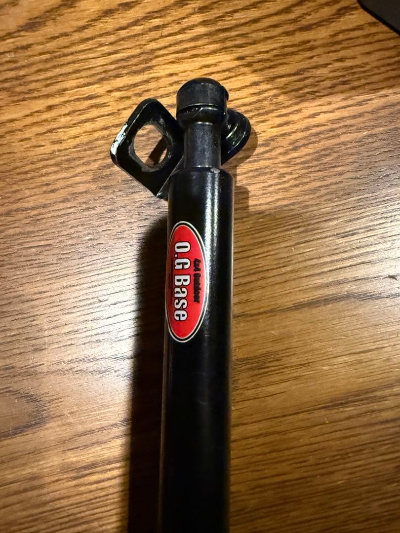 ランドクルーザー70 O.G.BASE ボンネットダンパー