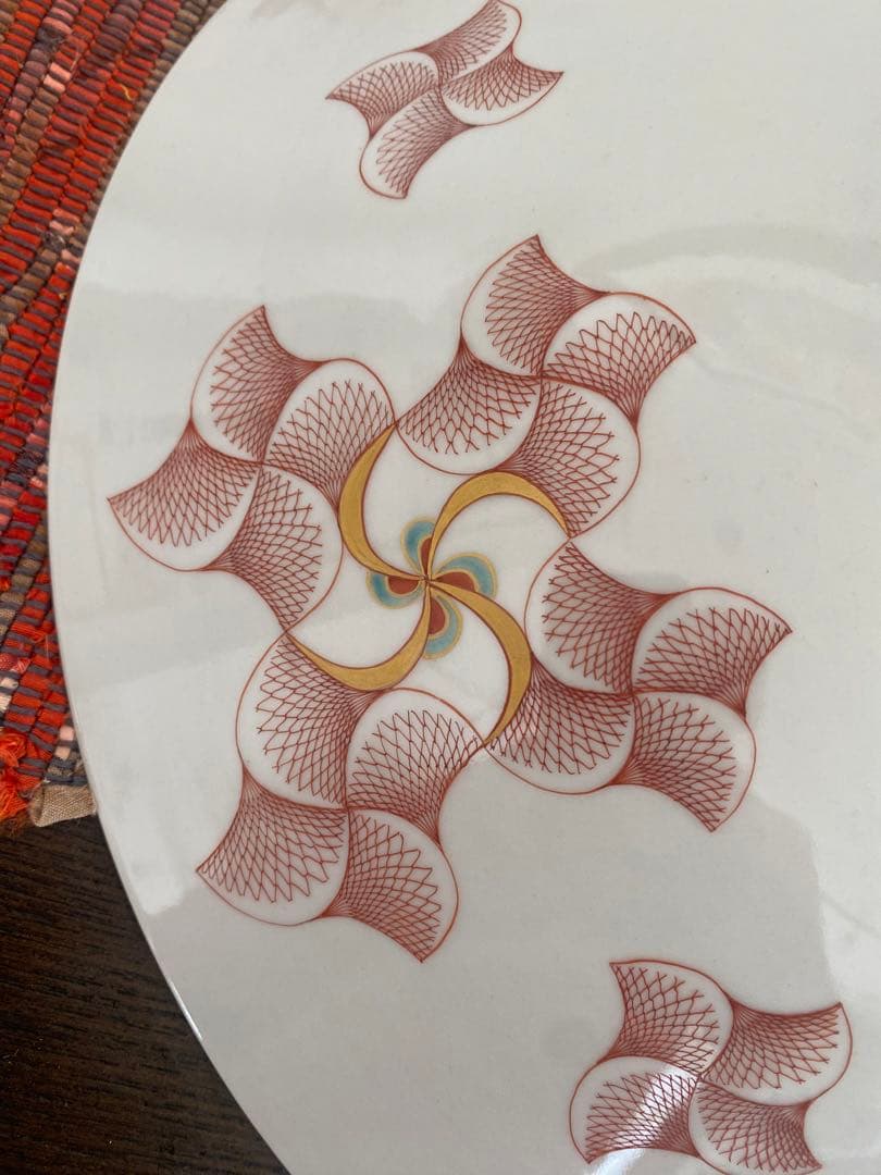 福島武征 (雅号:九谷 武山) 作 赤網手風車文 大鉢