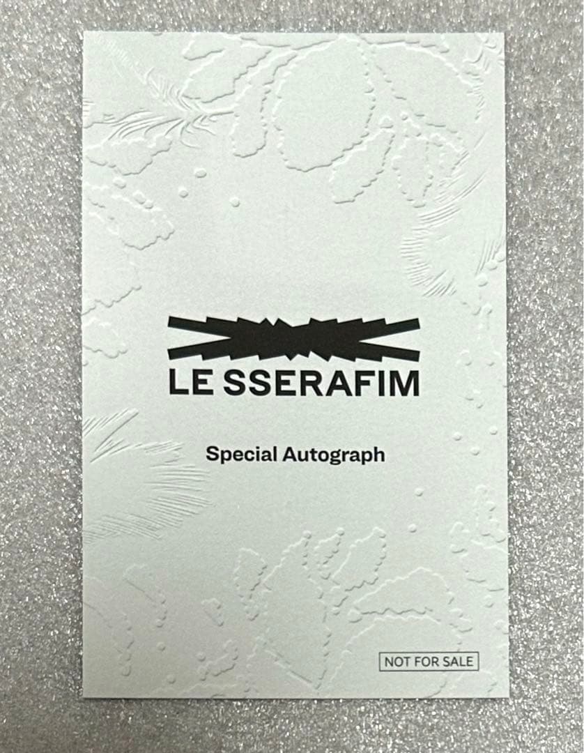 ルセラフィム ユニバーサル 来日記念 ラキドロ 直筆サイン トレカ