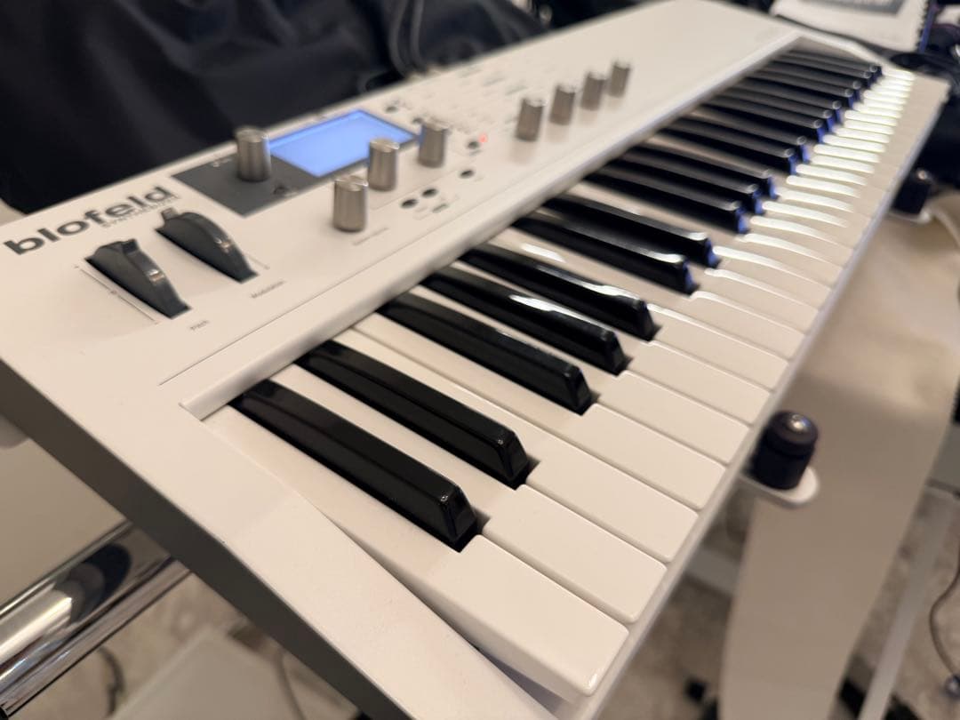 極美品】Waldorf Blofeld keyboard 箱あり - メルカリ