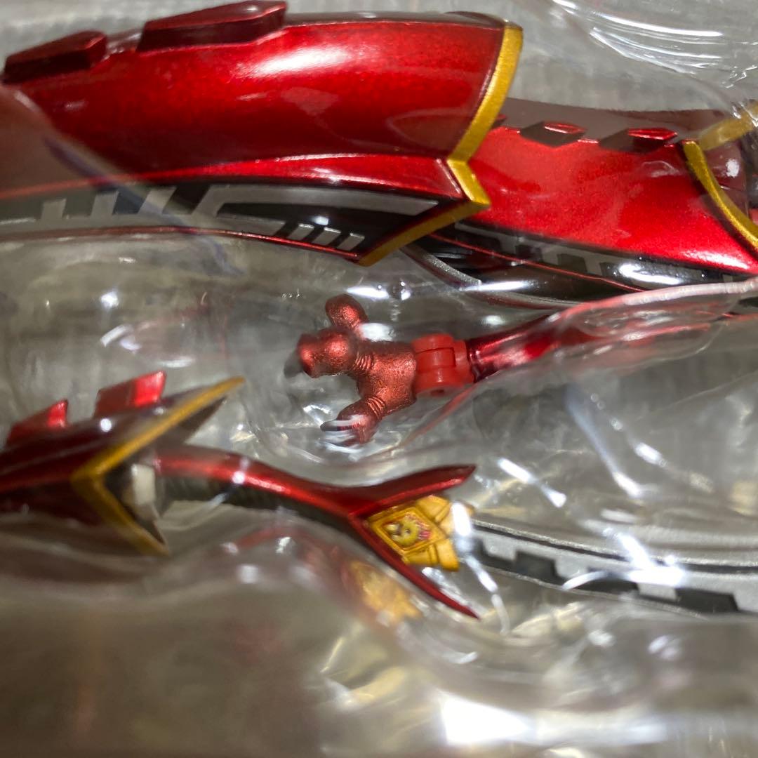 【中身未使用】s.h.figuarts 仮面ライダー龍騎　バンダイ