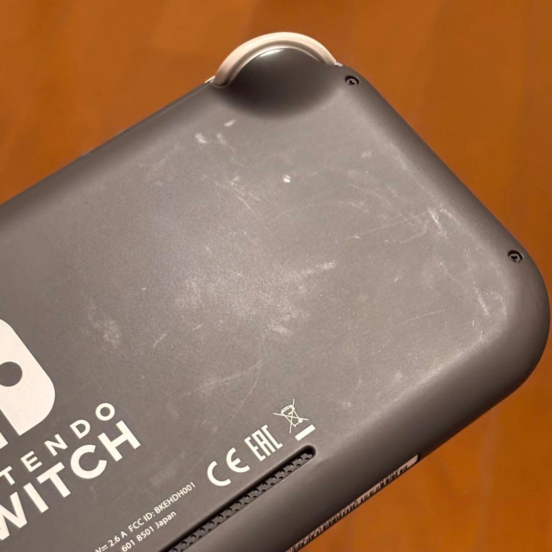 Nintendo Switch Lite グレー 充電器付き - メルカリ