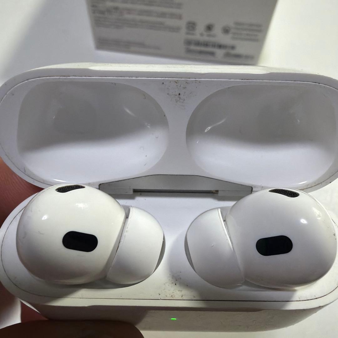AirPods Pro 第2世代おまけ付き - メルカリ