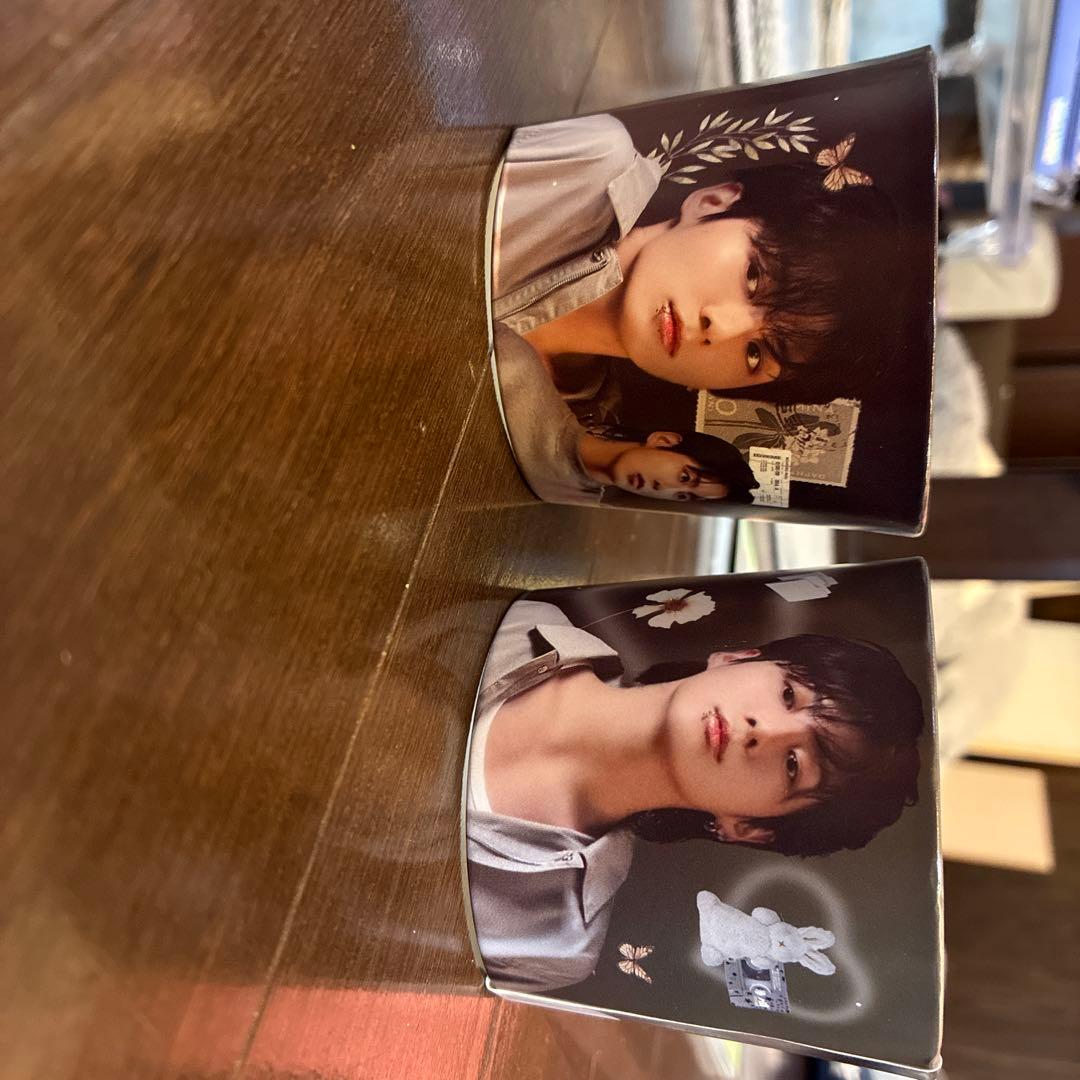 K-POPアイドル フォトブックとカップセット - メルカリ