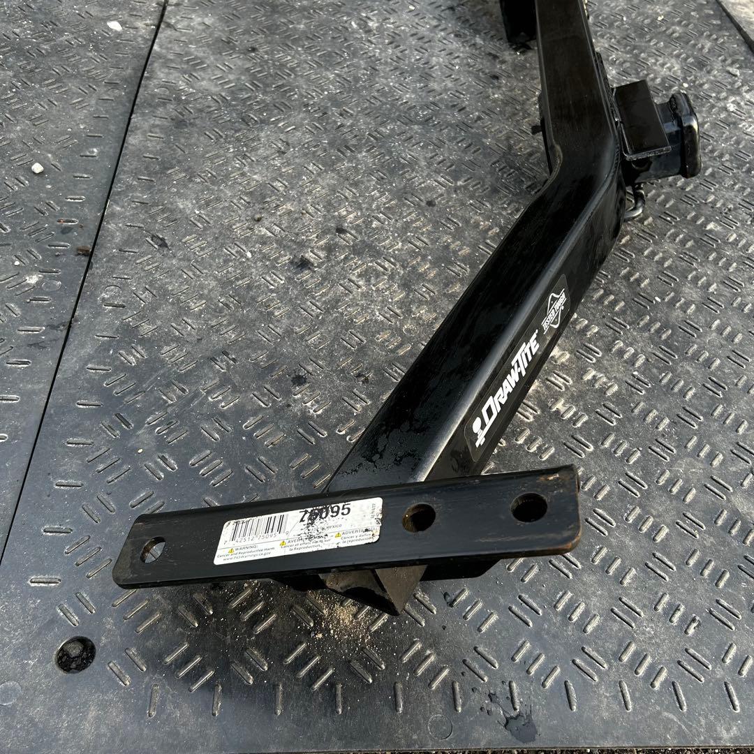 ドロータイト ヒッチメンバー ランクル100 - メルカリ