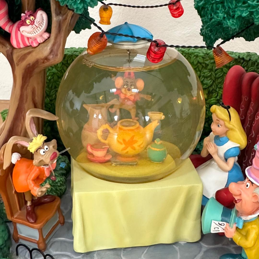 ディズニー】不思議の国のアリス/ チシャ猫/ ティーパーティ/ スノー