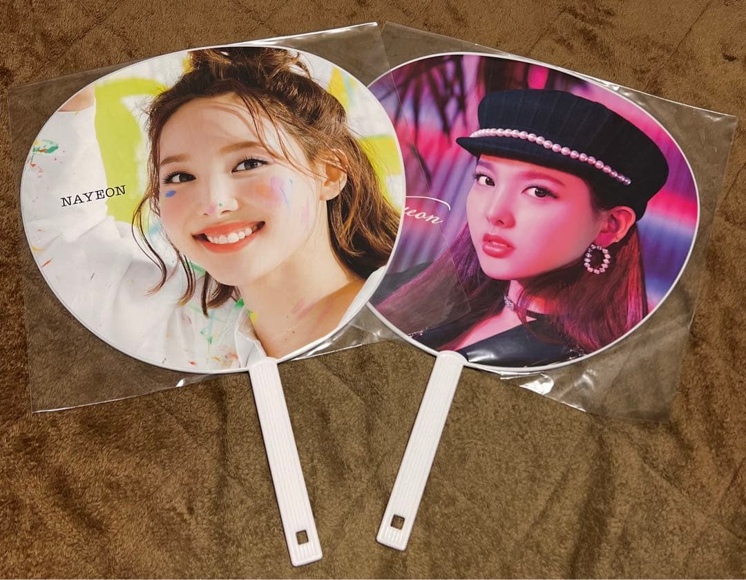 TWICE ナヨン うちわ Fanfare breakthrough - メルカリ