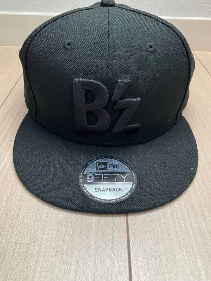 B'z ニューエラ NEW ERA コラボキャップ 黒 - メルカリ