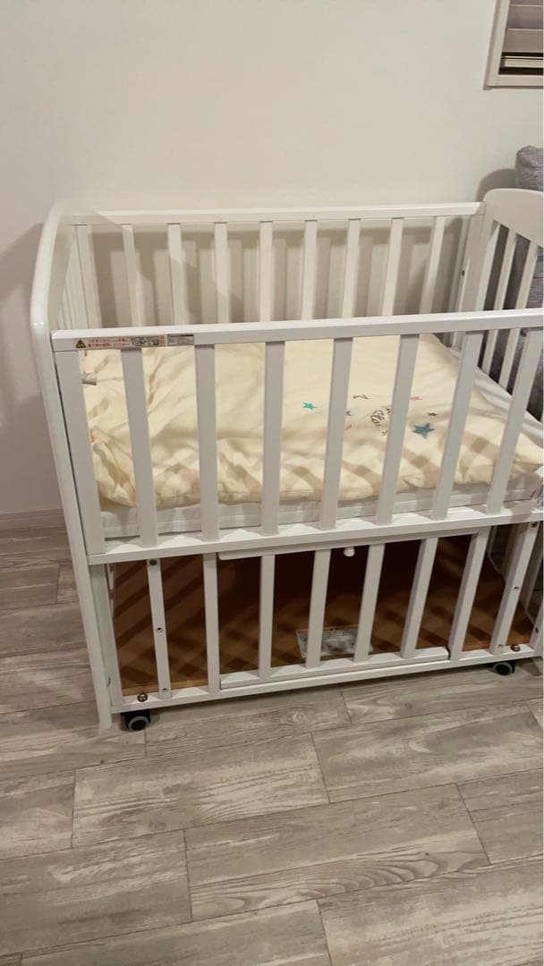 サティヤ様専用 ベビーベッド カトージ katoji 【直接受渡し可能な方