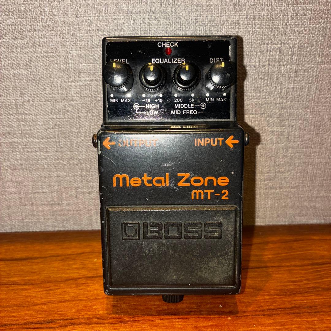 BOSS Metal Zone MT-2 ギターエフェクター - メルカリ