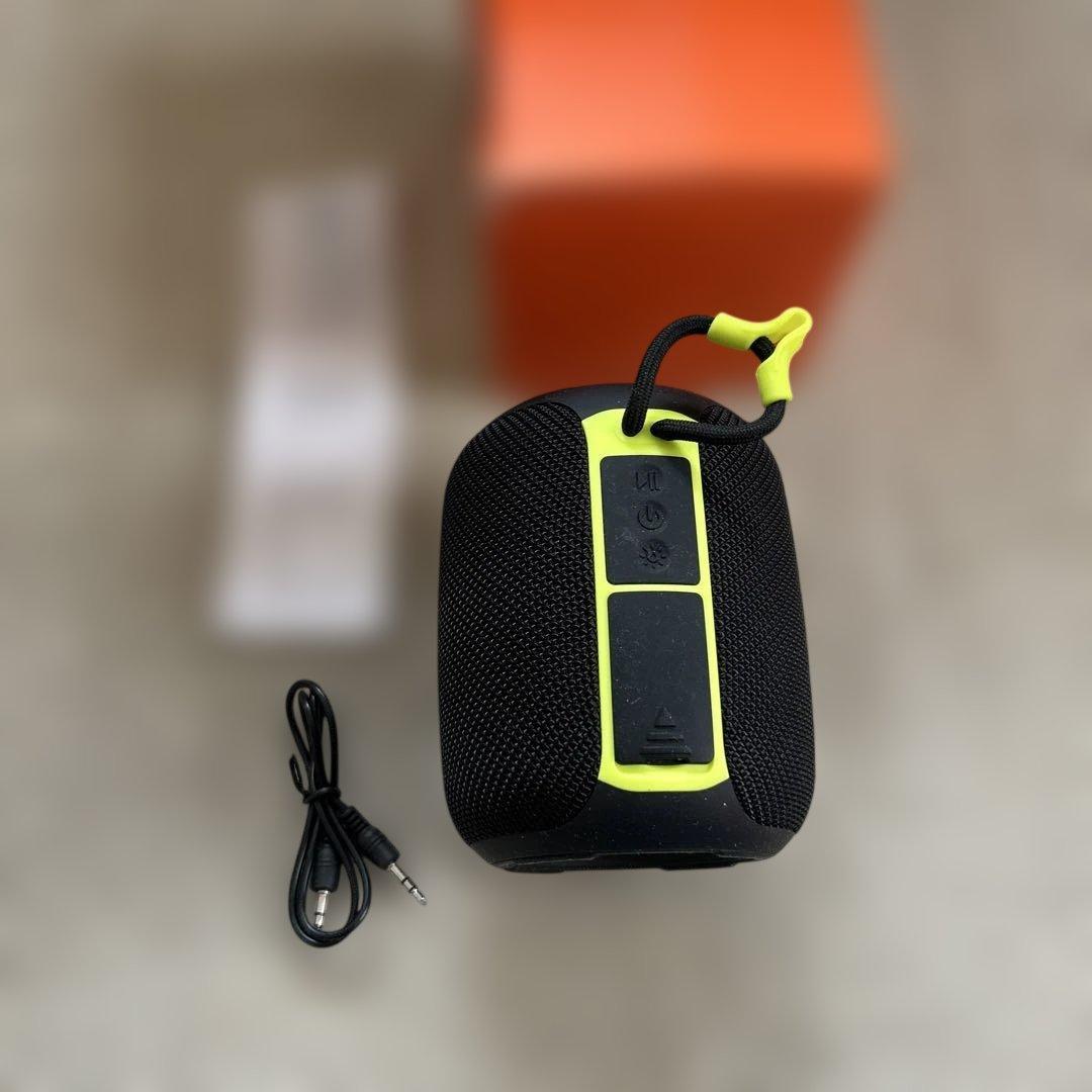 T&G ワイヤレススピーカー LEDライト付き - メルカリ