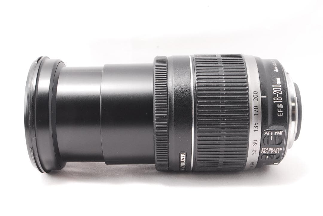 ✨万能なレンズ✨Canon EF-S 18-200mm F3.5-5.6 IS