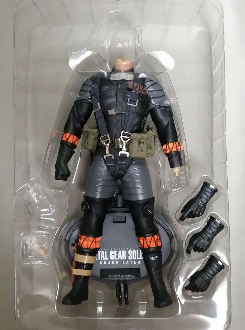 2体セット】ホットトイズ ＆ 迷彩服カスタム ネイキッドスネーク