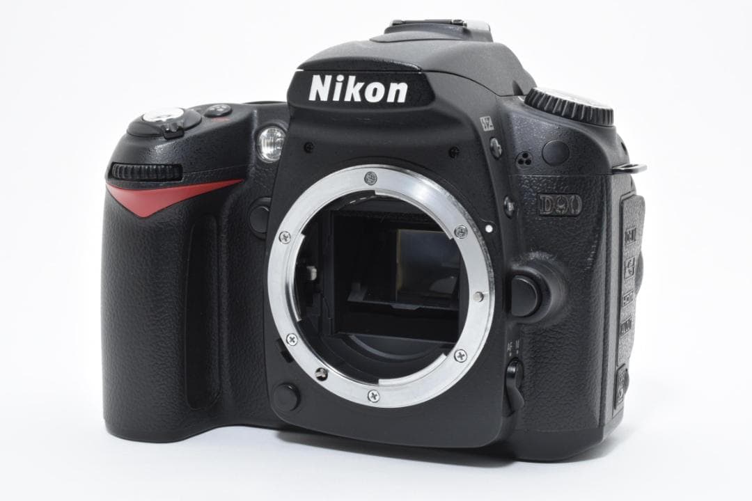 ▪️美品▪️Nikon デジタル一眼レフカメラ D90 ボディ《s数9500回》