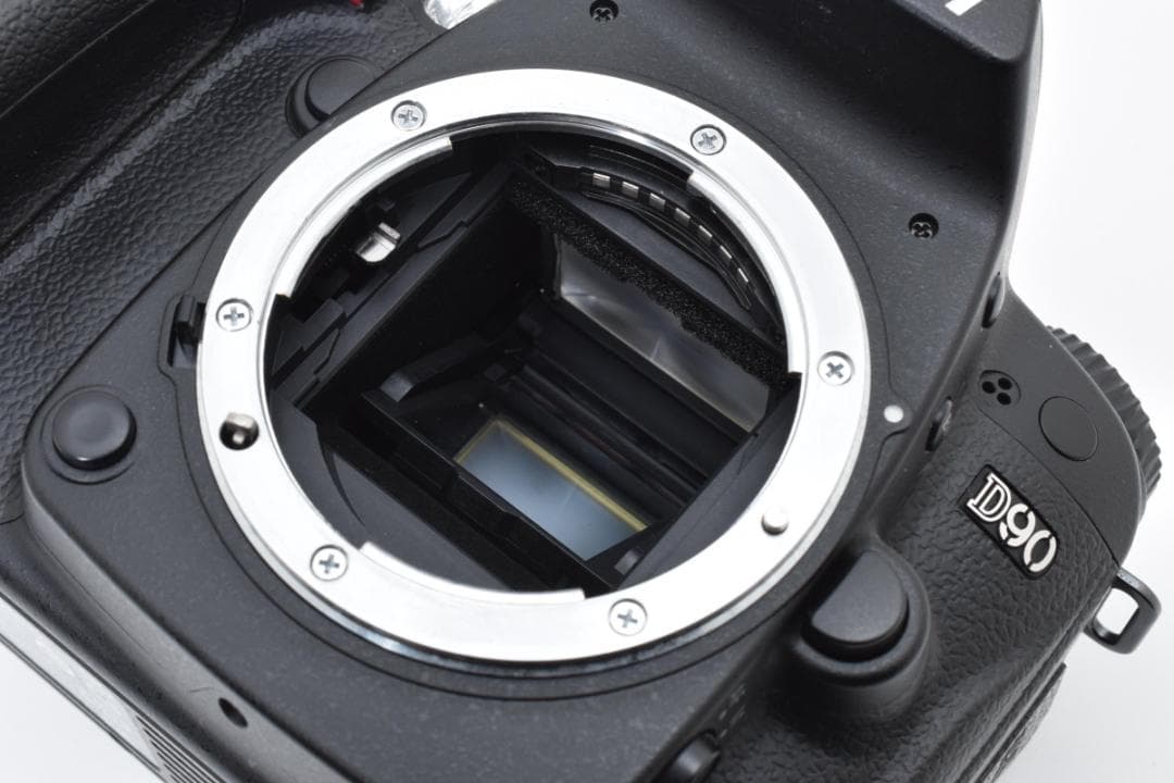 ▪️美品▪️Nikon デジタル一眼レフカメラ D90 ボディ《s数9500回》