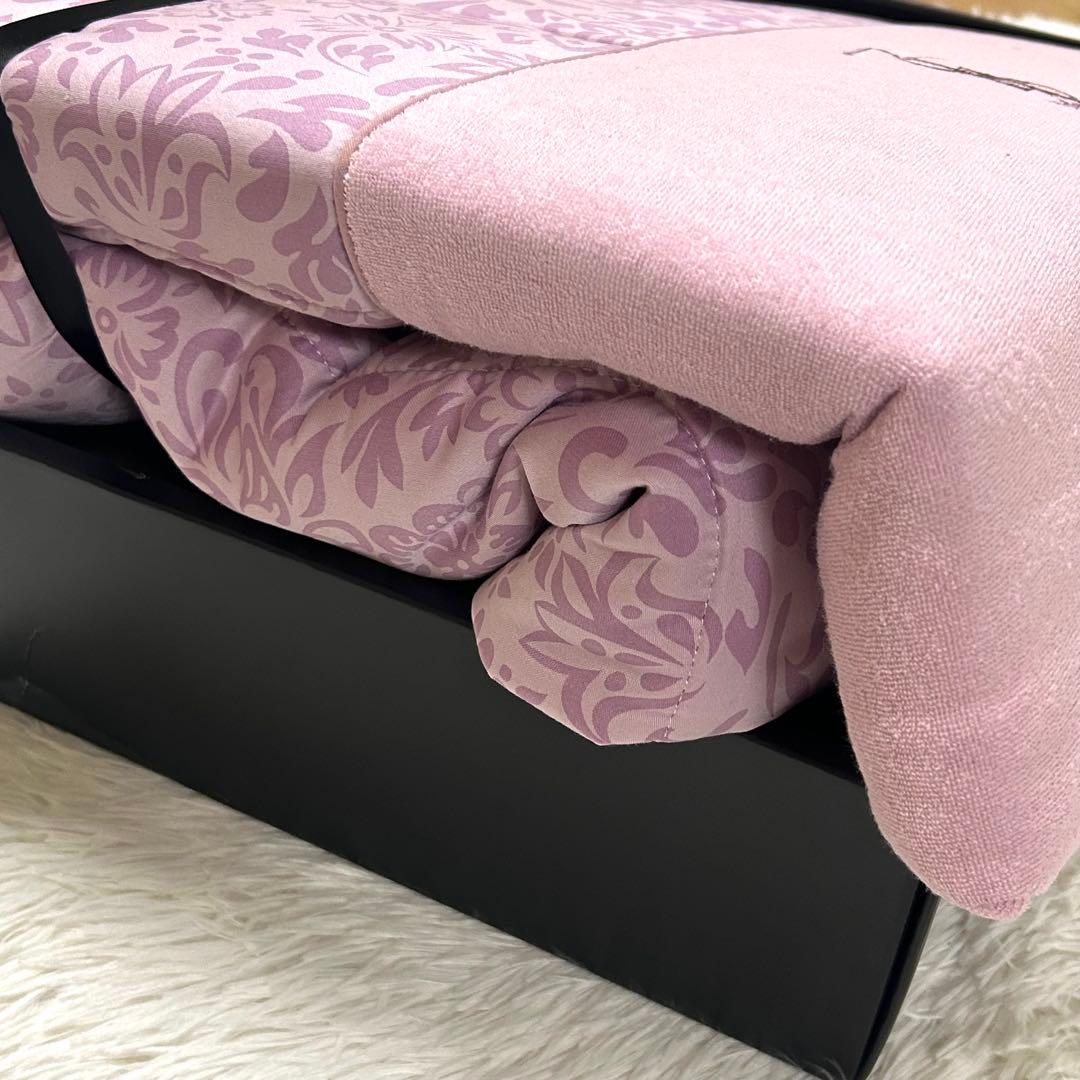 未使用】イヴサンローラン 肌掛けふとん - メルカリ