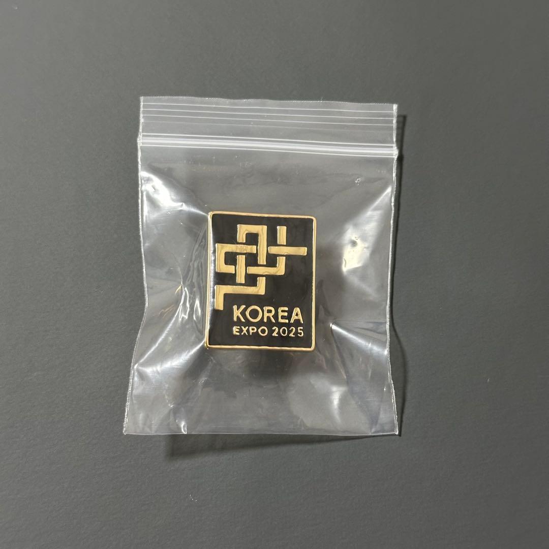大阪万博 韓国パビリオン限定KOREA ピンバッジ - メルカリ