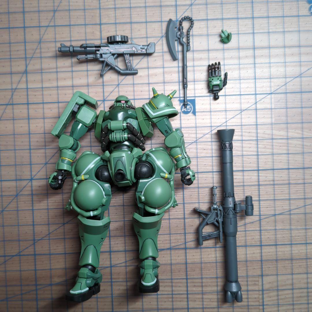 HG ザク3体セット GQuuuuuuX版 組立済 ガンプラ まとめ売り - メルカリ