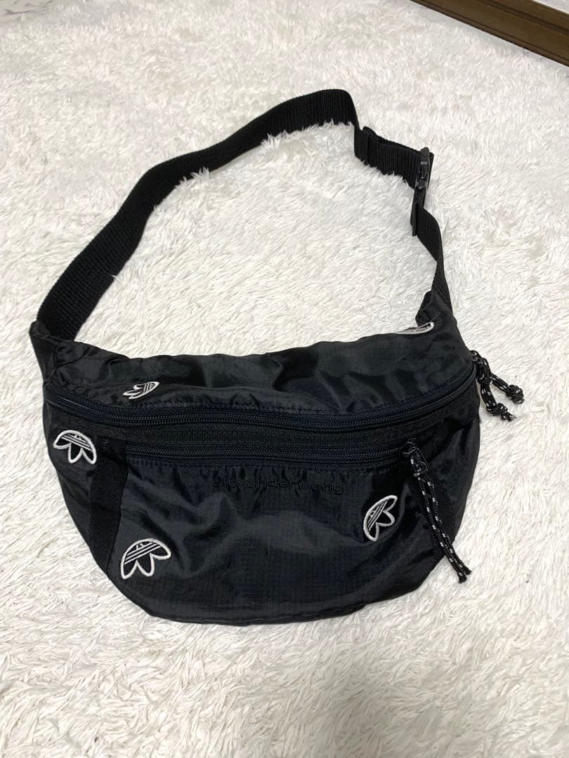 アレキサンダーワン×アディダス コラボ ウエストポーチ ボディバッグ