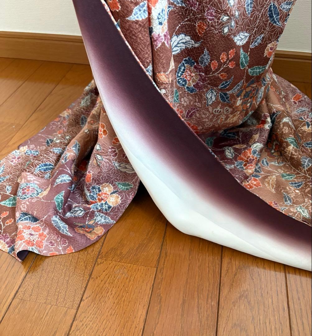 ❤️落ち着いた花文様 正絹縮緬小紋 超美品 新品畳紙付き - メルカリ