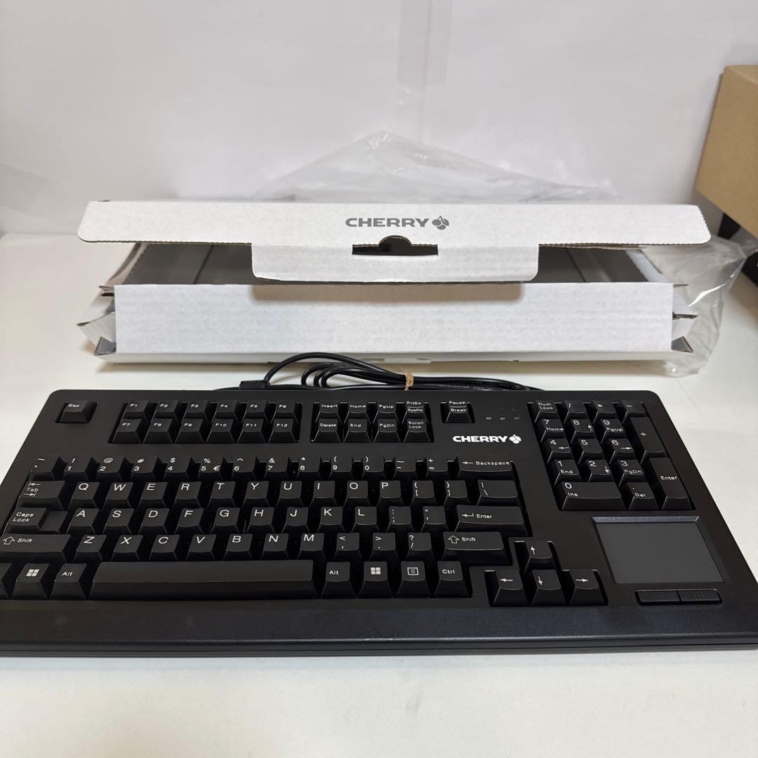 Cherry キーボード Amazon | CHERRY G84-4100 83キーPS2 / USBコンパクトMLキーボード