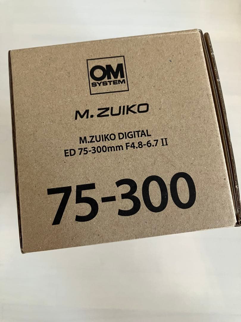 新品 オリンパス OLYMPUS ED 75-300mm F4.8-6.7 II
