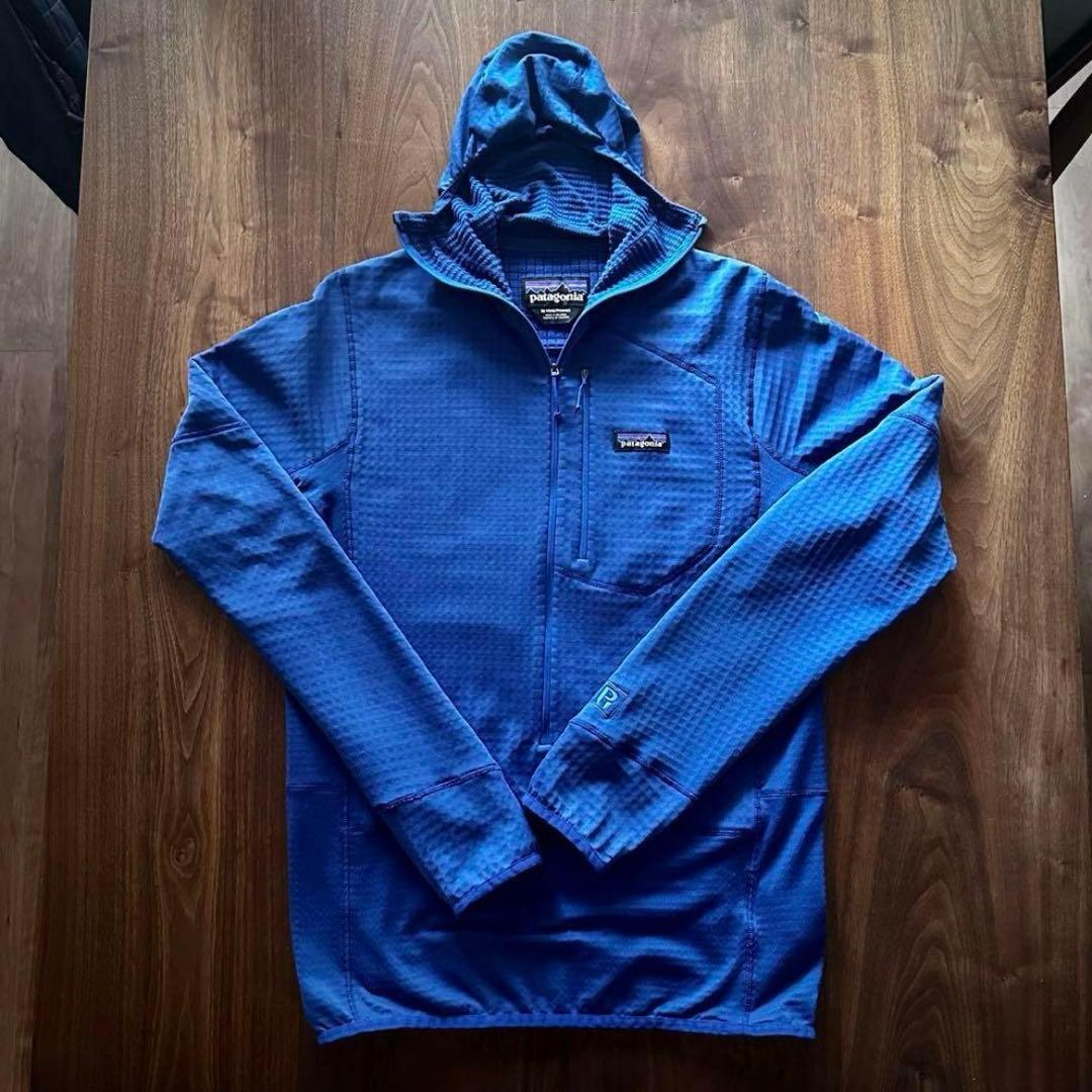★歳末価格★パタゴニア　R1プルオーバー・フーディ　メンズS メンズ・R1 プルオーバー・フーディ - パタゴニア公式オンラインショップ