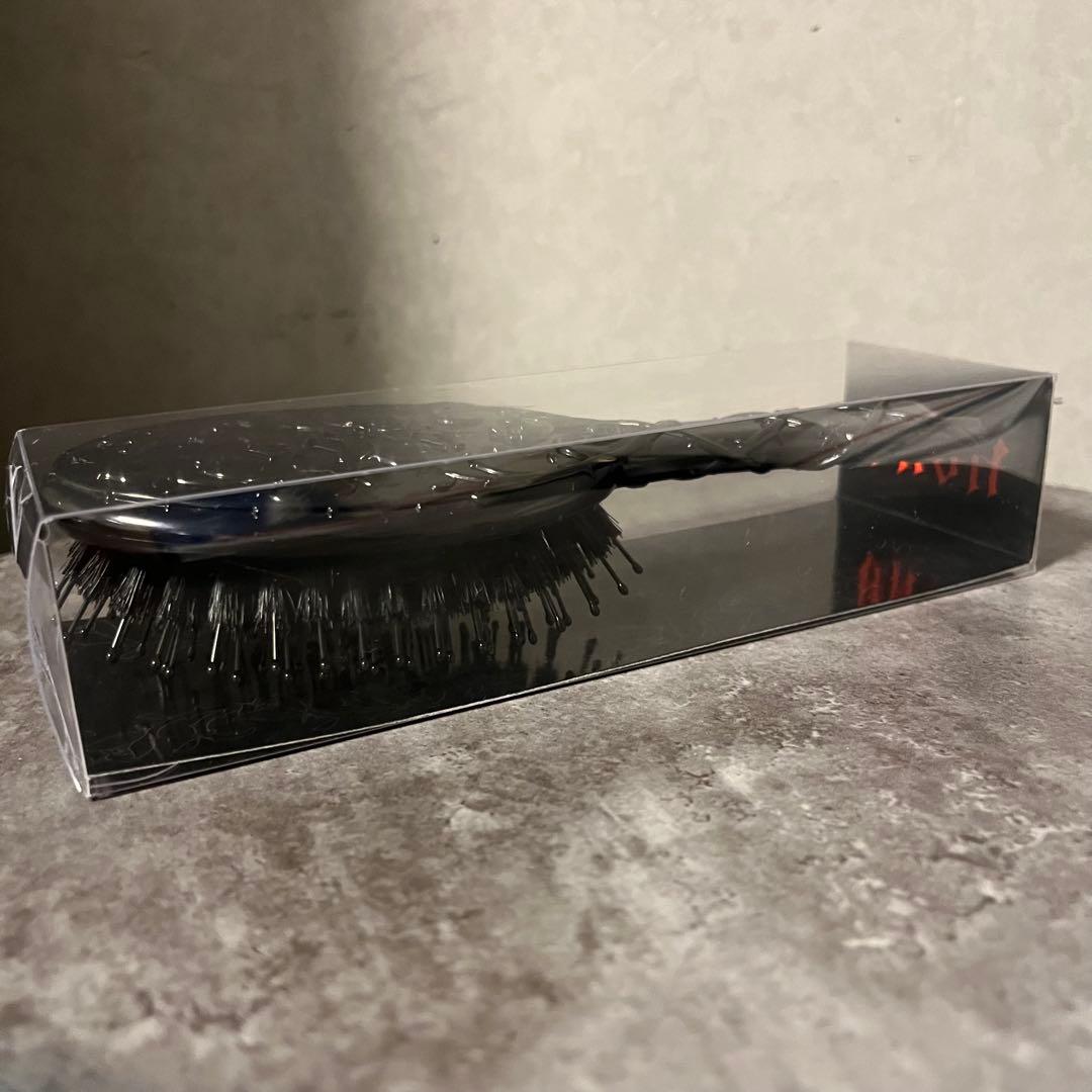 HANA BAD LOVE ヘアブラシ ハナ バッドラブ - メルカリ