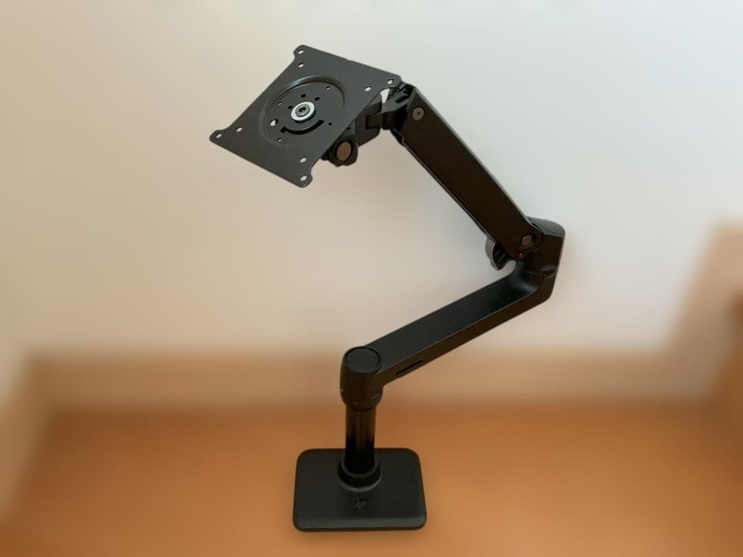 日本HP エルゴトロン LXシングルモニターアーム　ブラック エルゴトロン LX モニターアーム マットブラック 34インチ(3.2～11.3kg