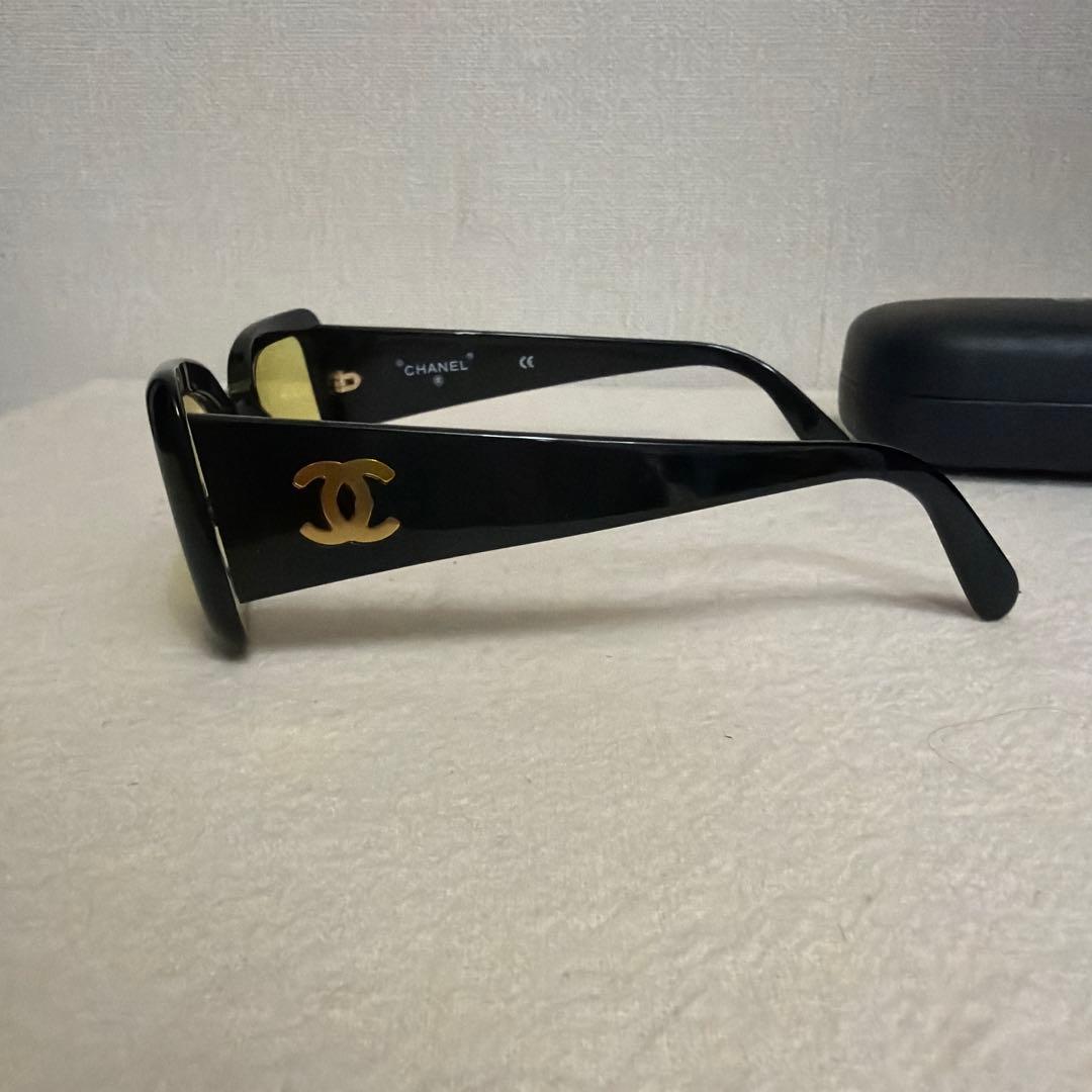 美品 CHANEL サングラス ココマーク ブラック イエローレンズ ケース付