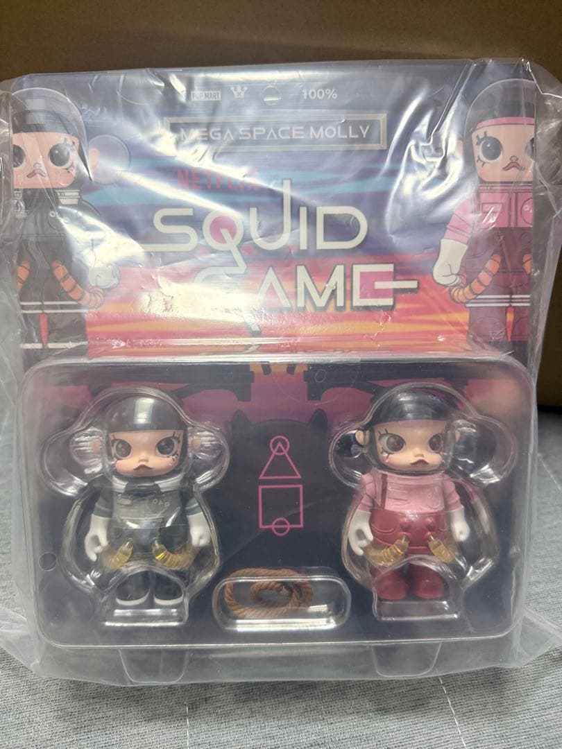 MEGA SPACE MOLLY Squid Game 100% イカゲーム - メルカリ