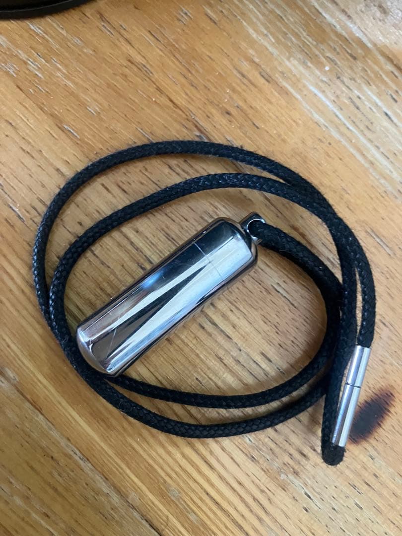 CMC ペンダント 冊子付き / 中古 美品 健康アクセサリー CMC カーボンマイクロコイル ペンダントC 2個セット メーカー正規