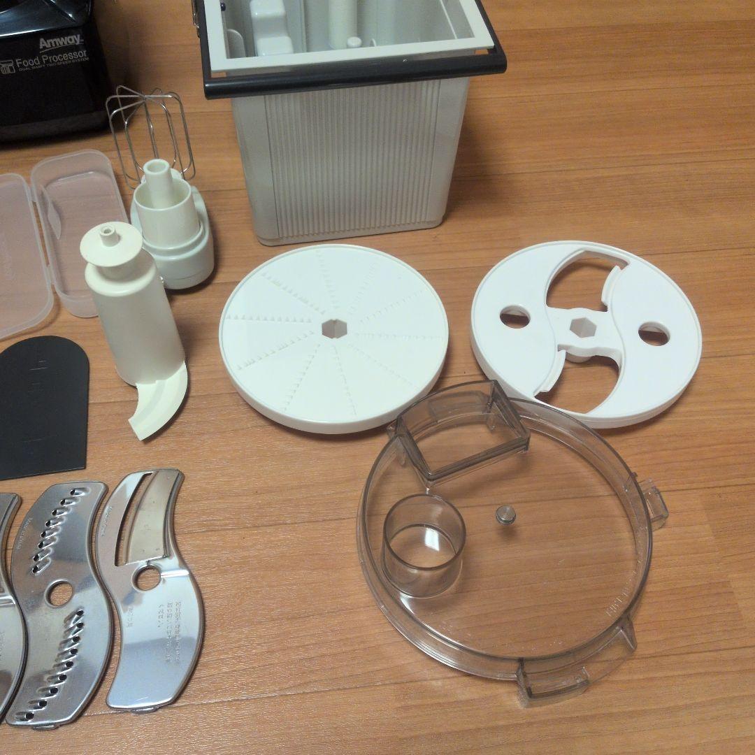 Amway アムウェイ 284810J フードプロセッサー黒 2021年製 - メルカリ