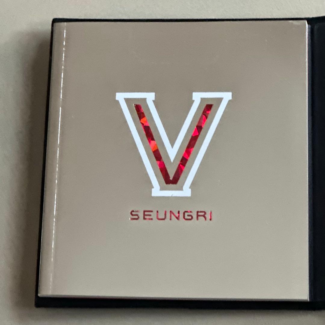 スンリ V.I「V.V.I.P」1ST ミニアルバム V BIGBANG 廃盤 - メルカリ