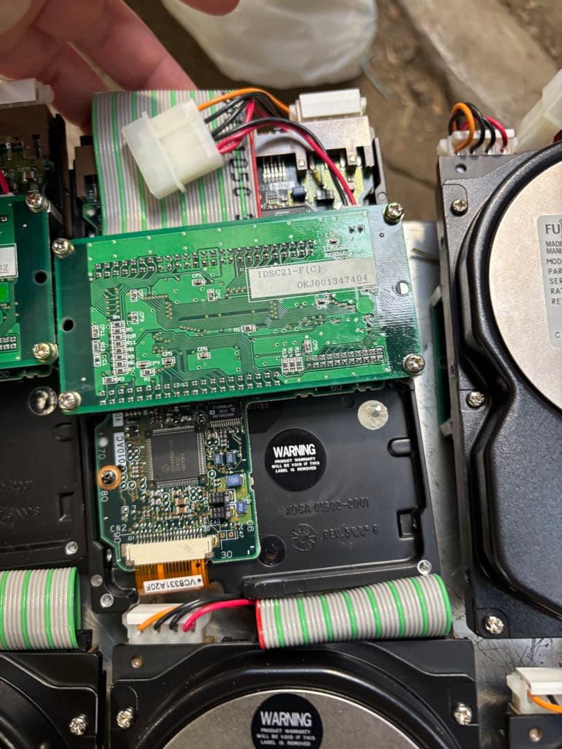 M57。ハードドライブ 富士通 MPA3017AT 1.7GB 5400RPM