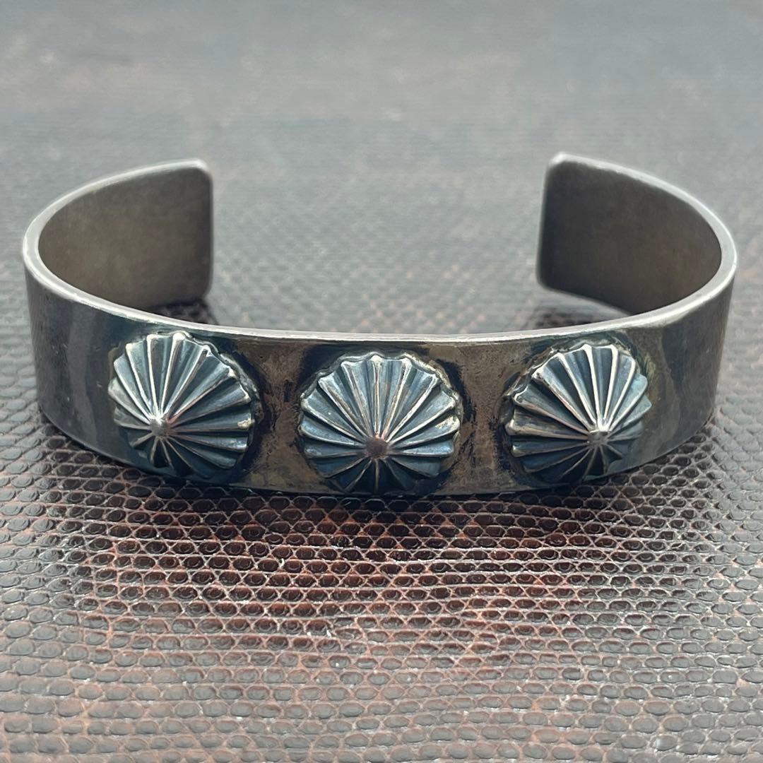 NEIGHBORHOOD シルバー アポロ コンチョ 平打ち バングル - メルカリ