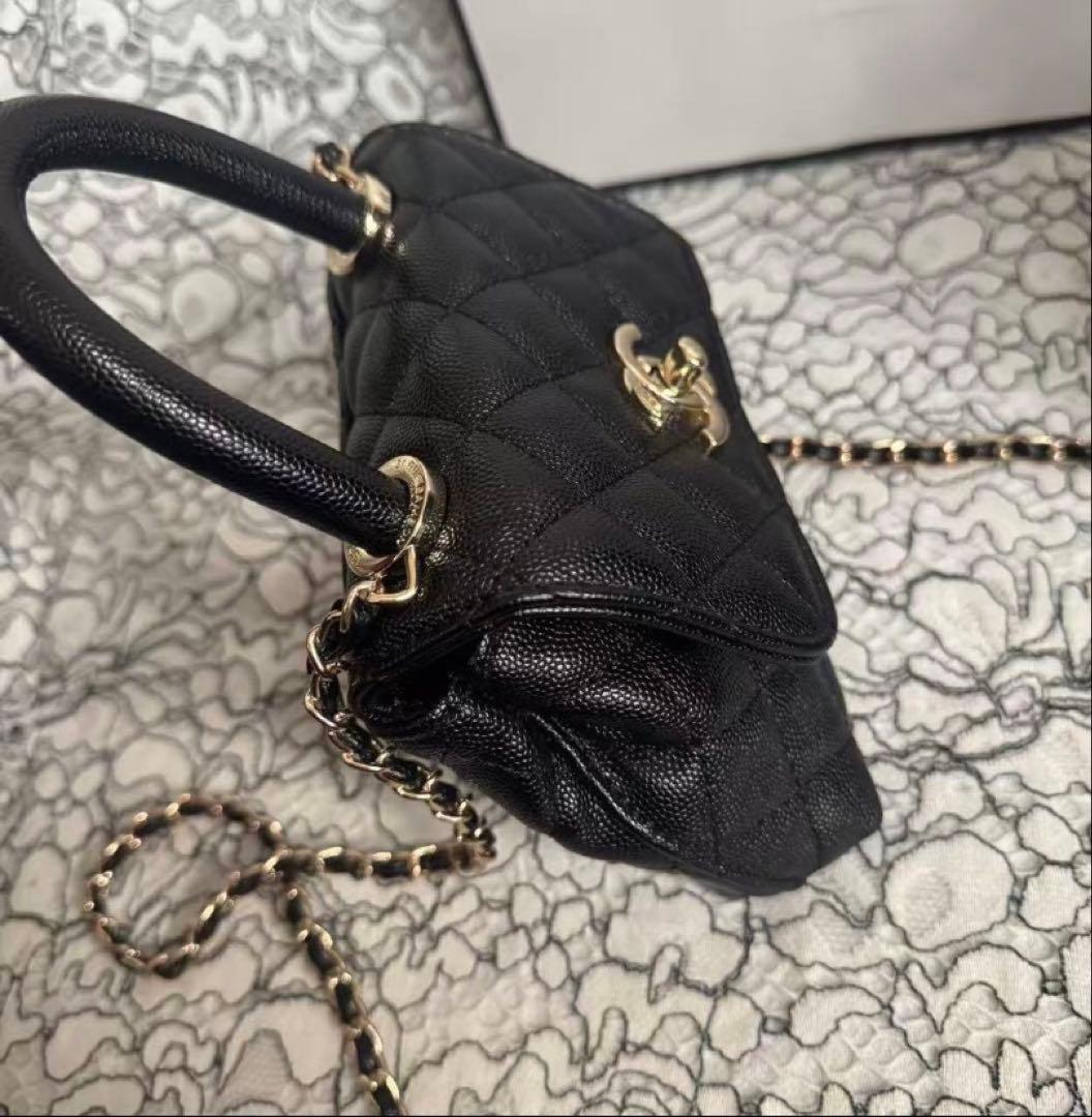 ノベルティCHANELチェーン ショルダーバック トップハンドル ブラック