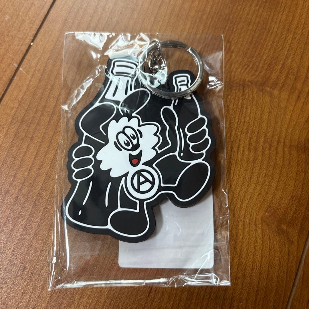 Coca-Cola X Fes 2025 限定アイテム キーホルダー トート - メルカリ