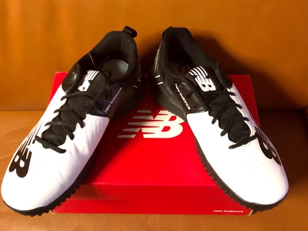 新品2026年USA限定発売☆ニューバランス☆野球トレーニングシューズ
