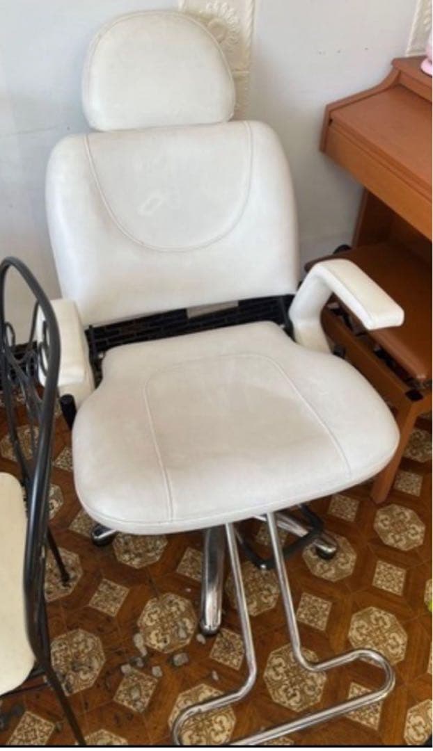 エステチェアー エステ・ネイル・アイラッシュ用チェア・ベッド | タカラベルモント