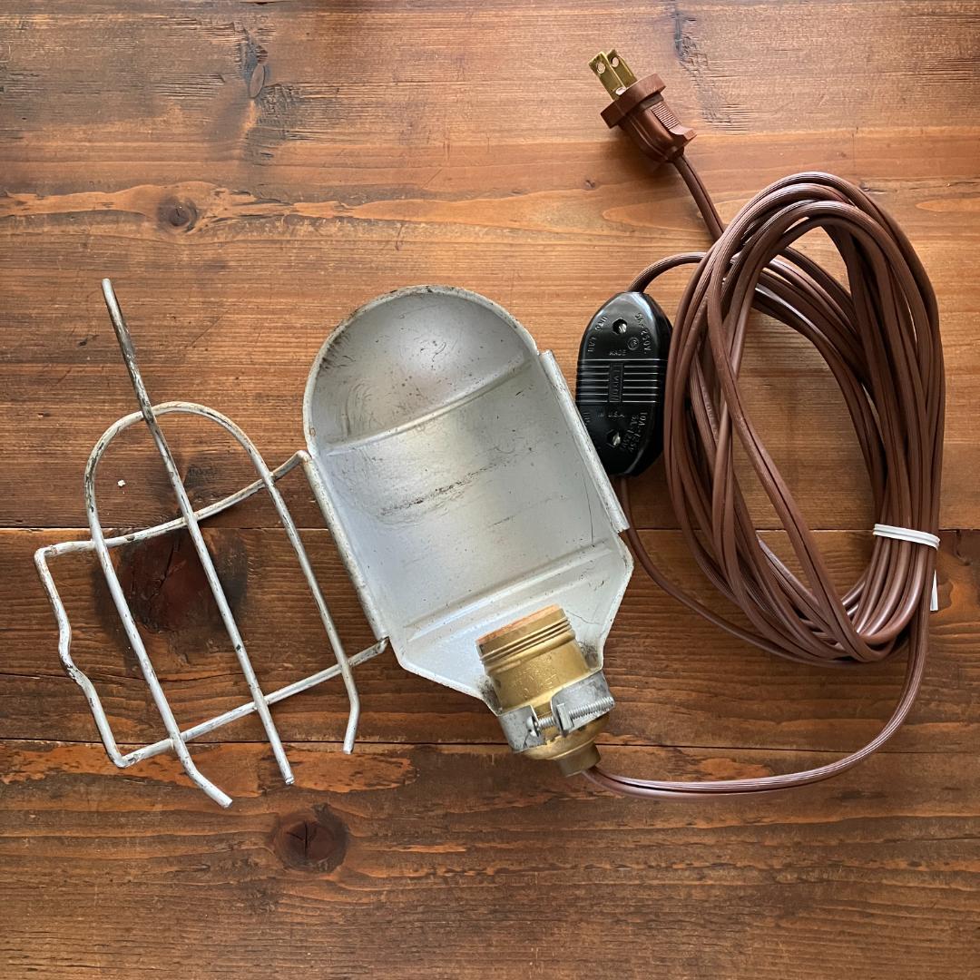 USAインダストリアルランプ／アメリカ／作業灯／vintage／Levitonの