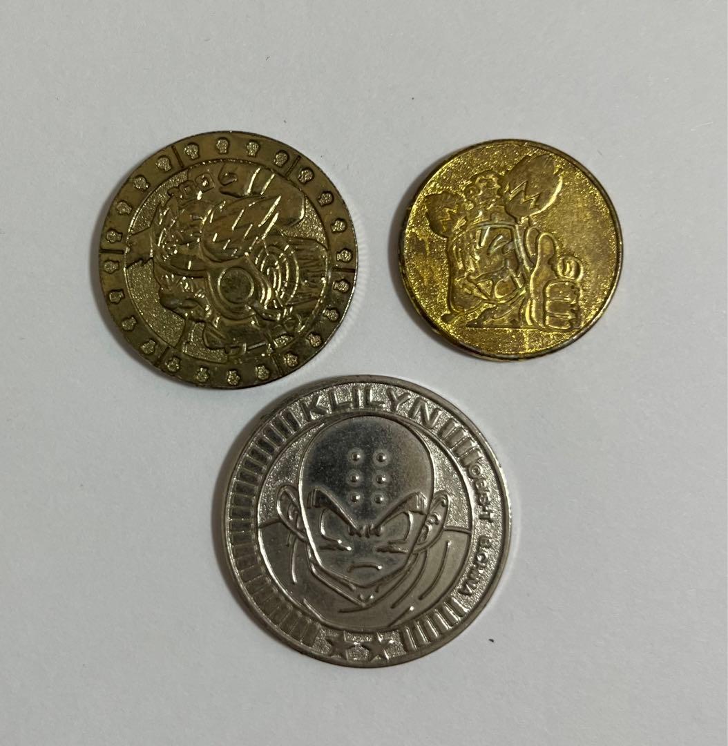 月刊コロコロコミック付録/アニメコロッケ記念メダル＋おまけ - メルカリ