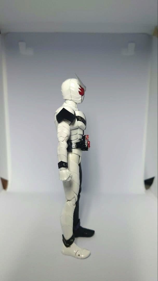 S.H.Figuarts 真骨彫製法 仮面ライダーW ファングジョーカー