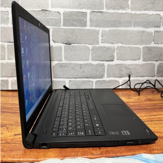 ✨15.6型×SSD換装済＆DVD搭載！TOSHIBA R35/M✨