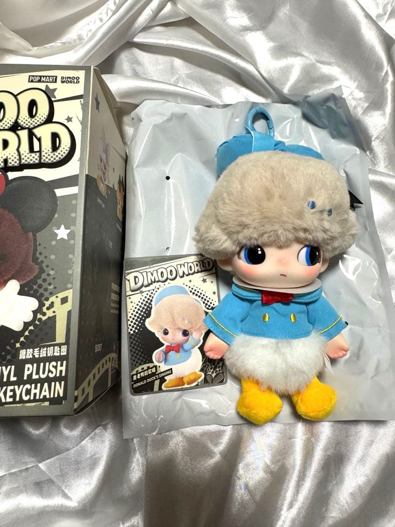 POPMARTポップマート DIMOO WORLD × DISNEY ドナルド - メルカリ