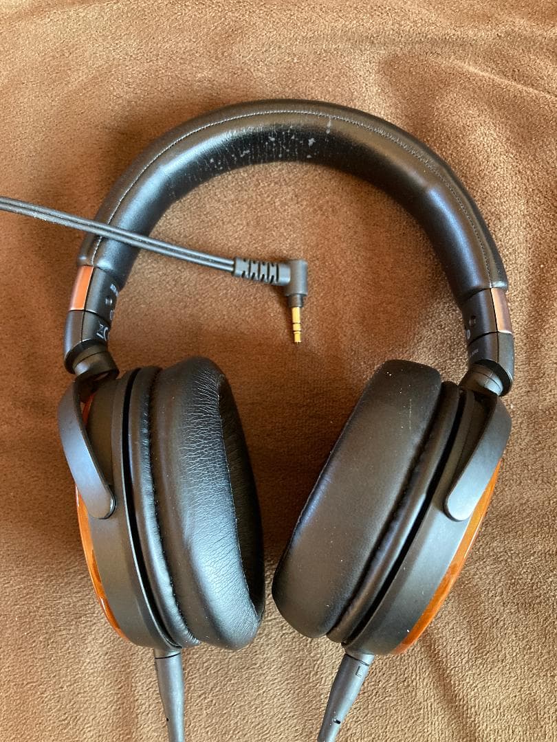 オーディオテクニカ　ATH-WP900 Amazon.co.jp: オーディオテクニカ ATH-WP900 ヘッドホン 有線 密閉型