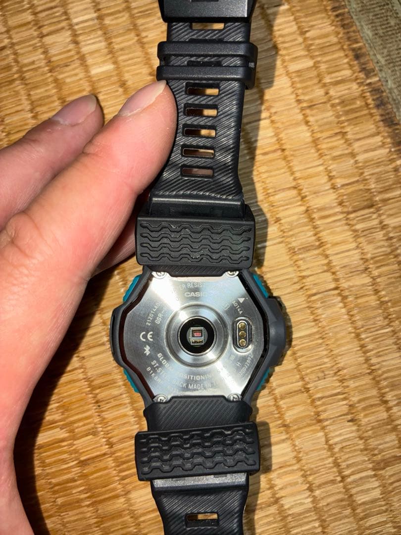 G-SHOCK x ASICS デジタル腕時計 - メルカリ