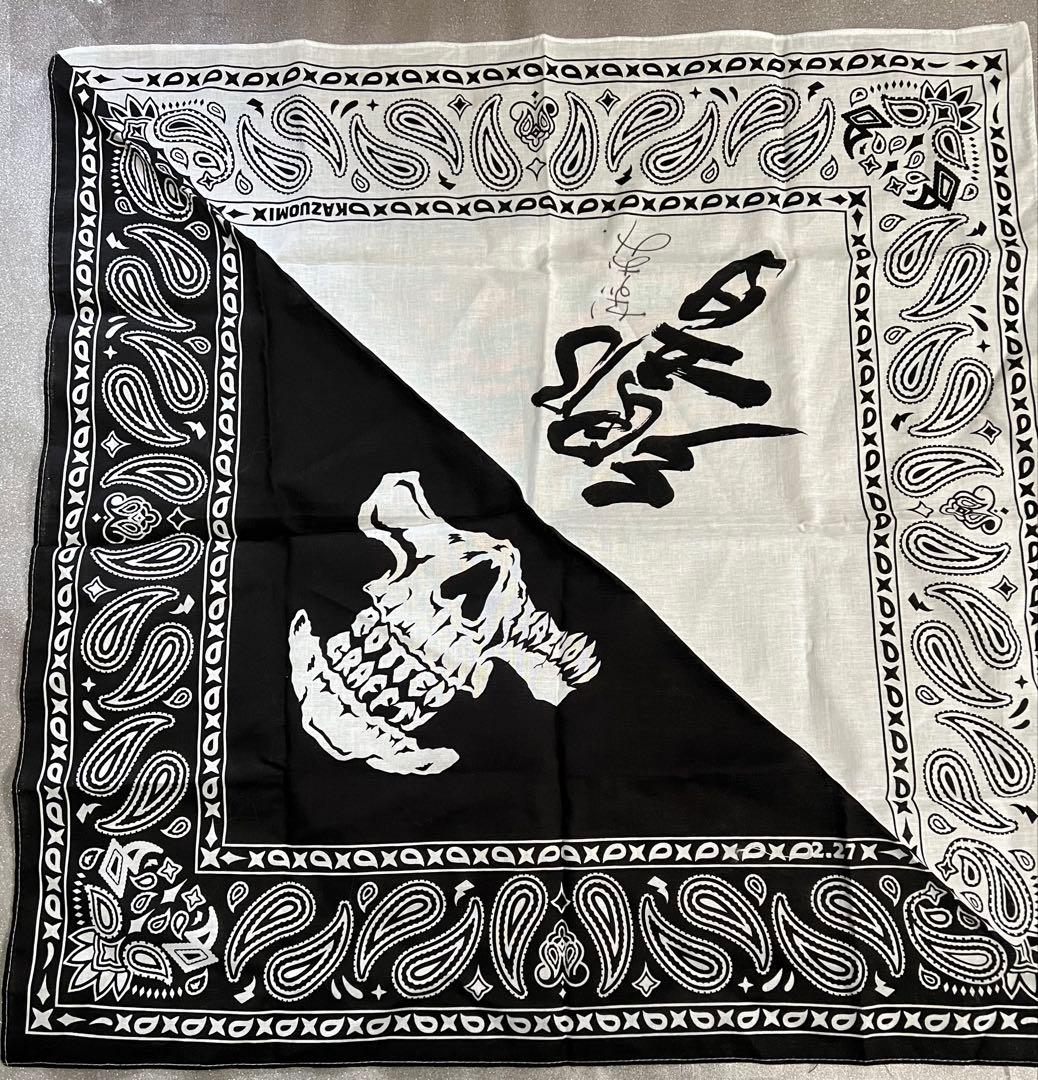 ロットングラフティー KAZUOMI サイン入りバンダナ - メルカリ