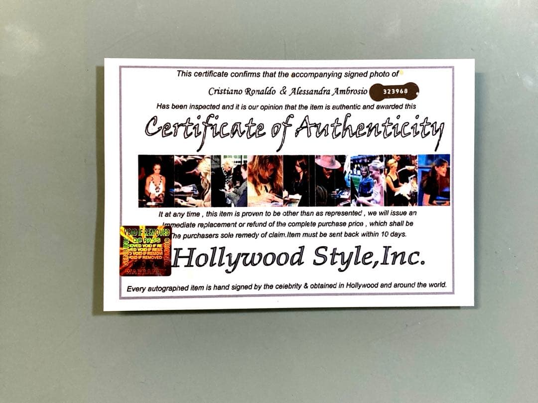 ロナウドとアレッサンドラアンブロシオ直筆サイン入り超大型写真